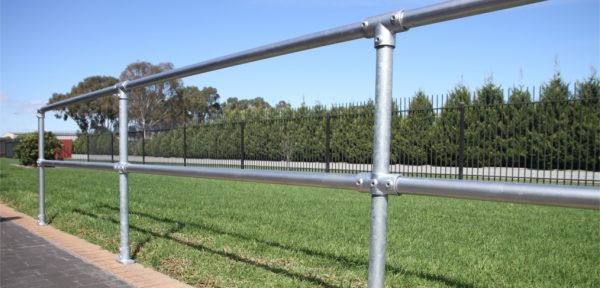 What are the Benefits of Modular Handrail? - Meshstore