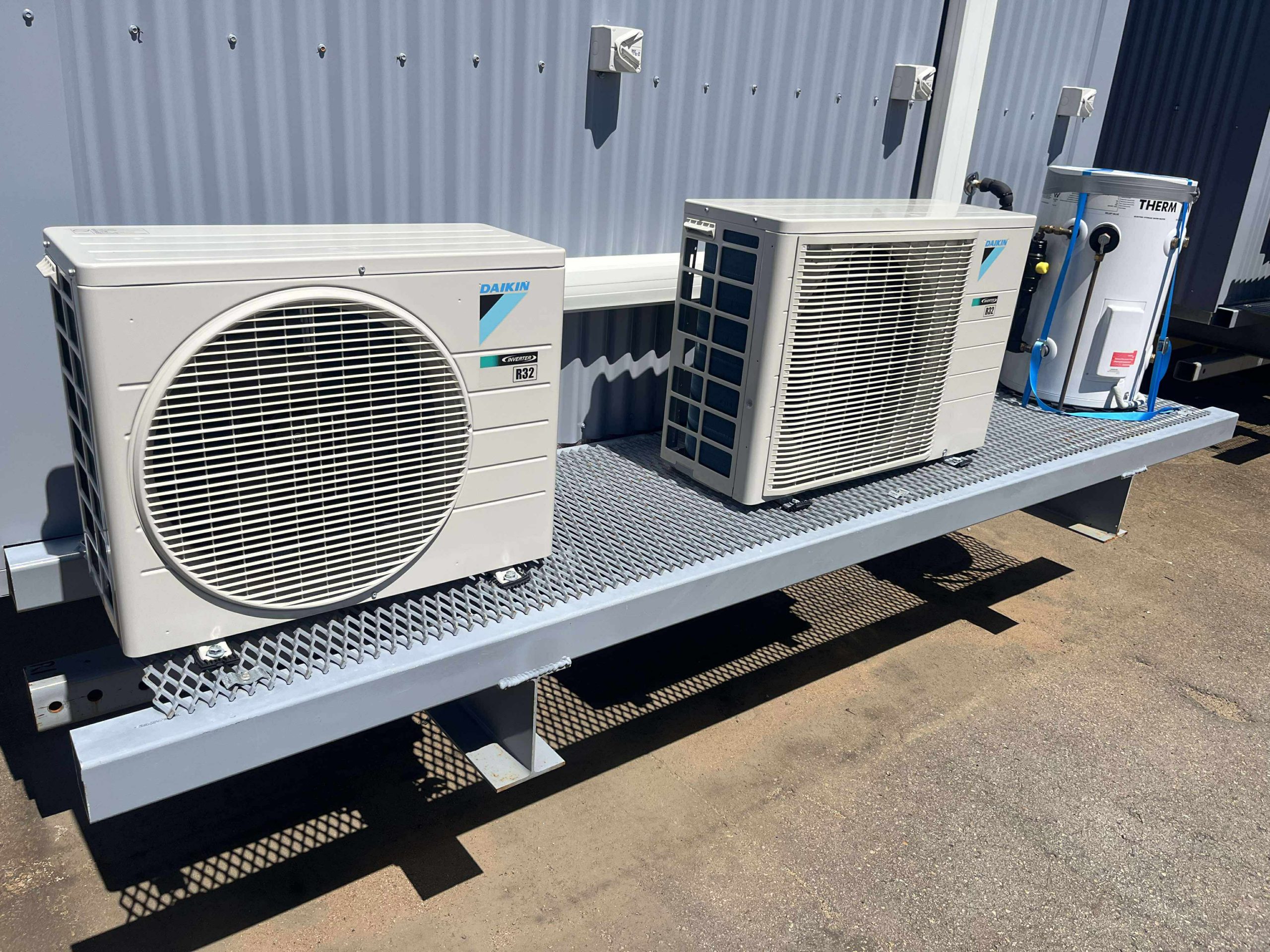Webforge expanded walkway form HVAC outdoor unit platform