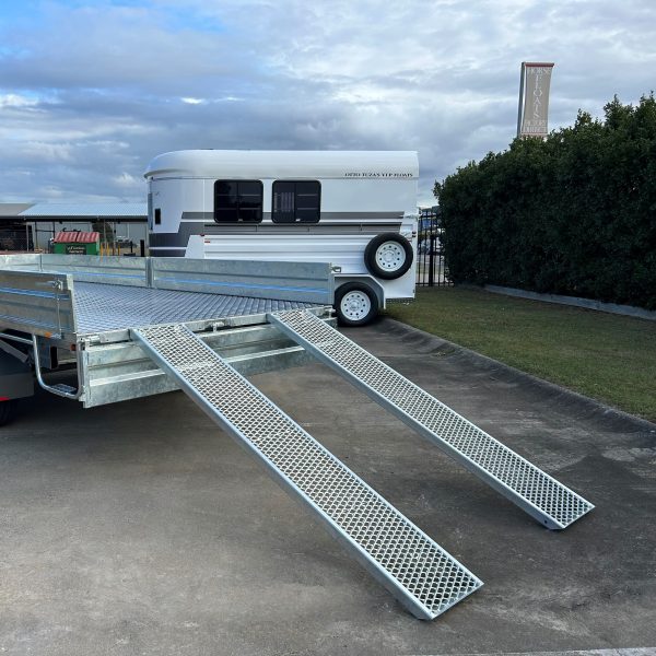 Webforge locker-WK2517-900X3000, Trailer Ramps fabricated by Otto Tuza's