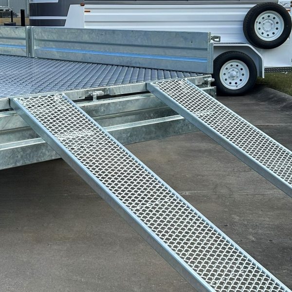 Webforge locker-WK2517-900X3000, Trailer Ramps fabricated by Otto Tuza's