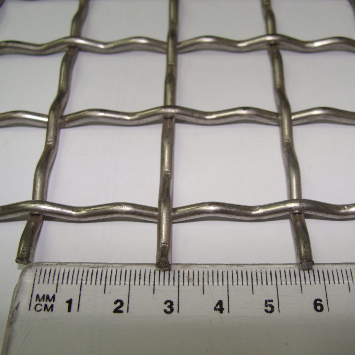 H250 Woven Wire Mesh Per Metre: 25mm Openings